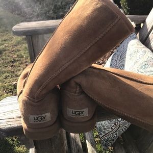 UGG